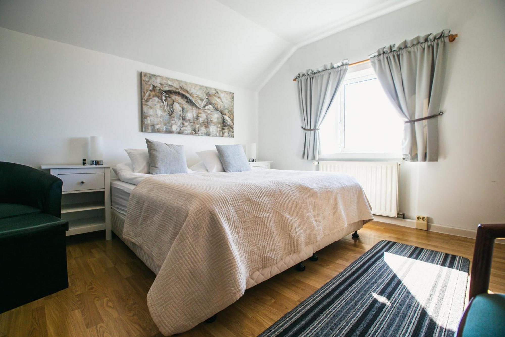 Guesthouse Lyngholt Thorshofn Экстерьер фото