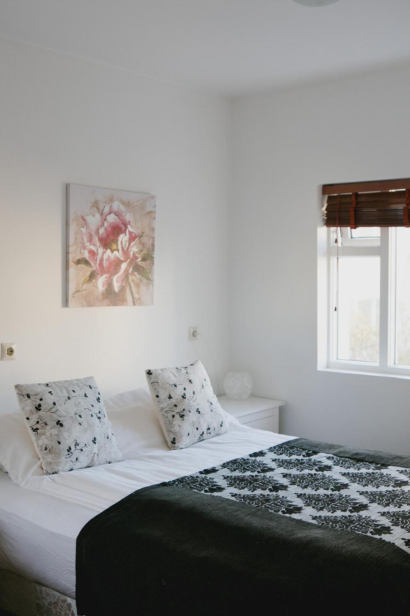 Guesthouse Lyngholt Thorshofn Экстерьер фото