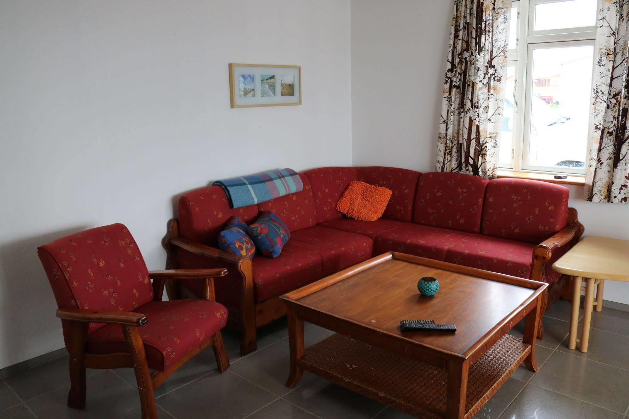Guesthouse Lyngholt Thorshofn Экстерьер фото