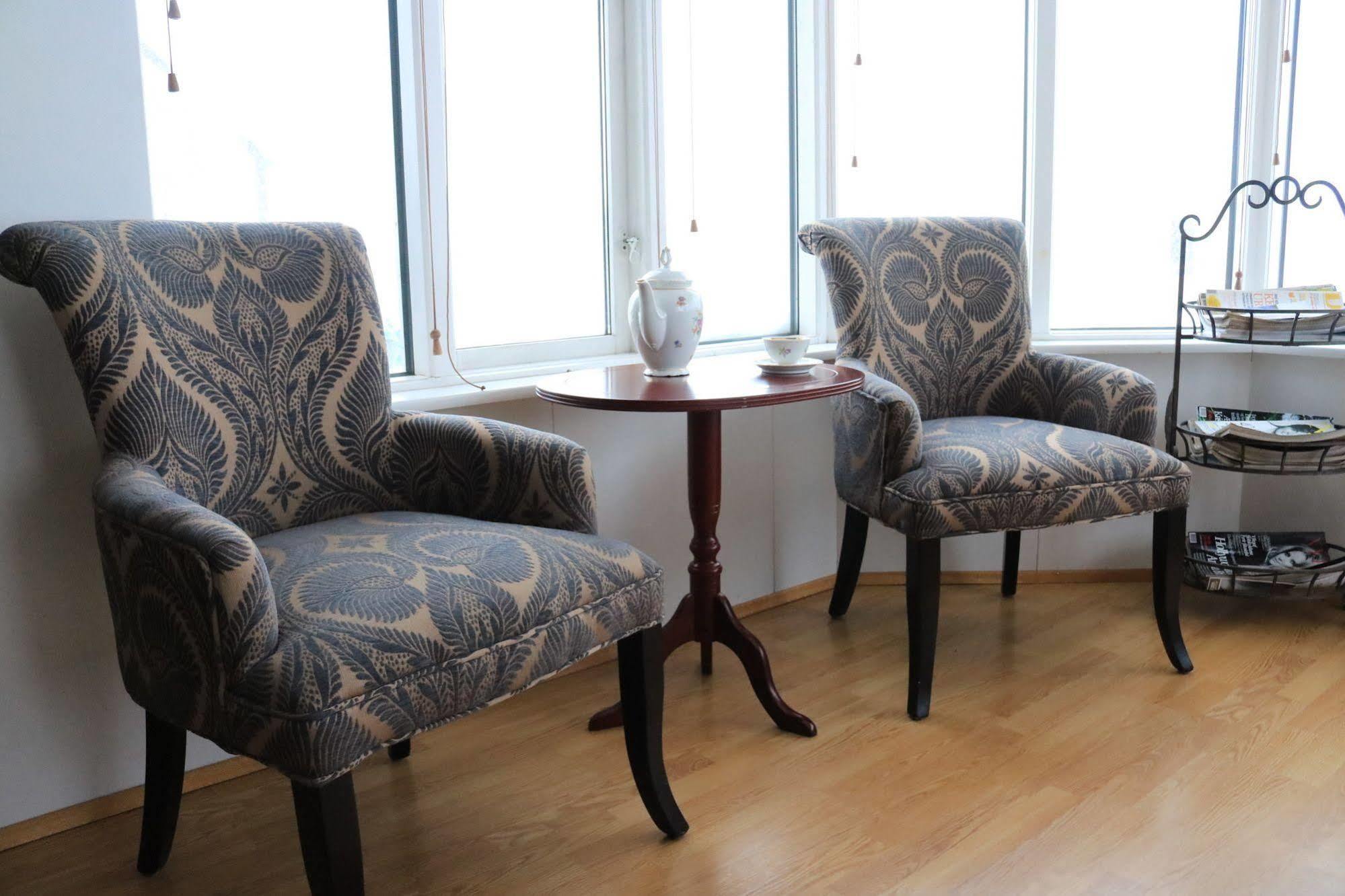 Guesthouse Lyngholt Thorshofn Экстерьер фото